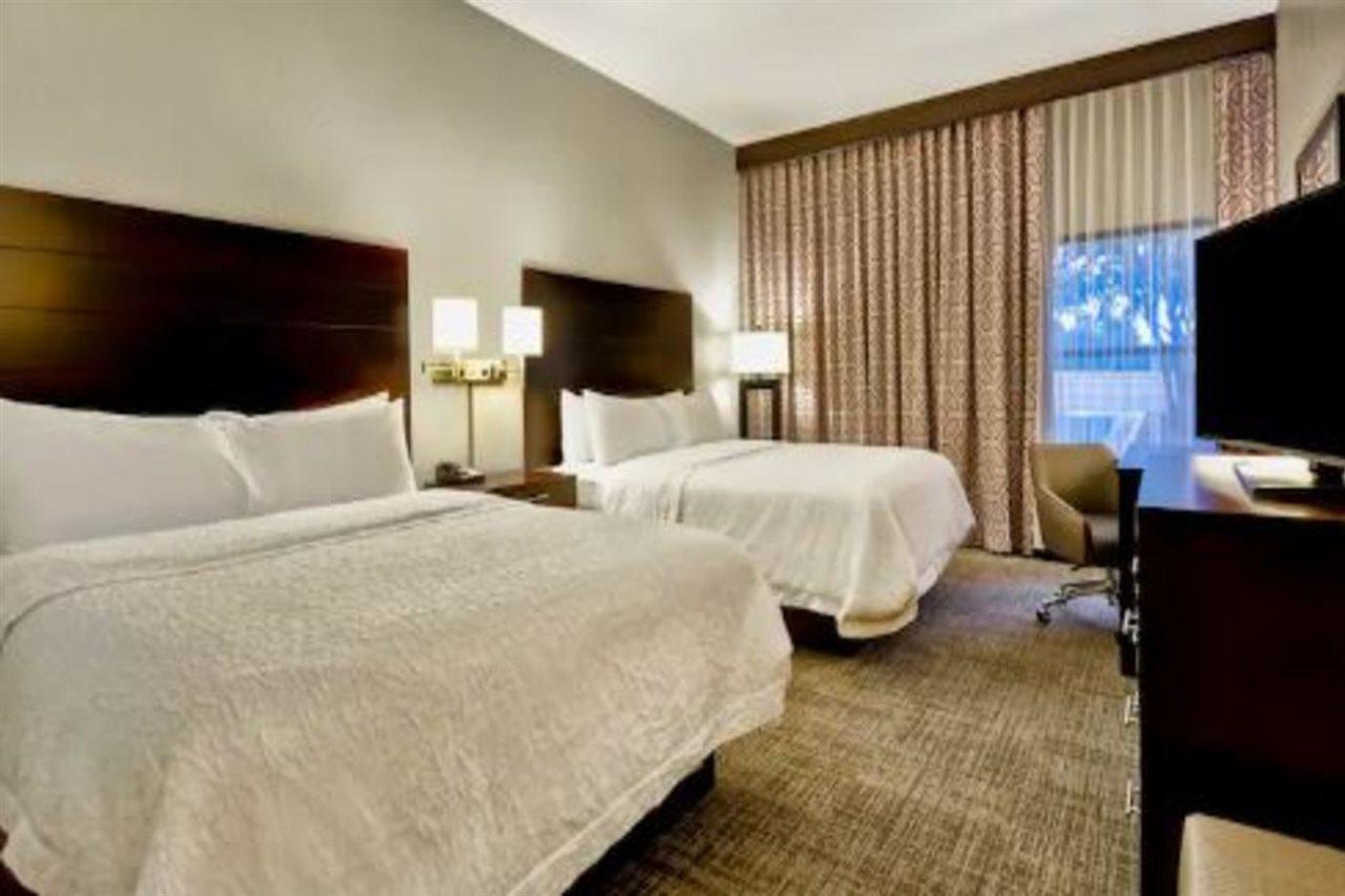 Hampton Inn Starkville Εξωτερικό φωτογραφία