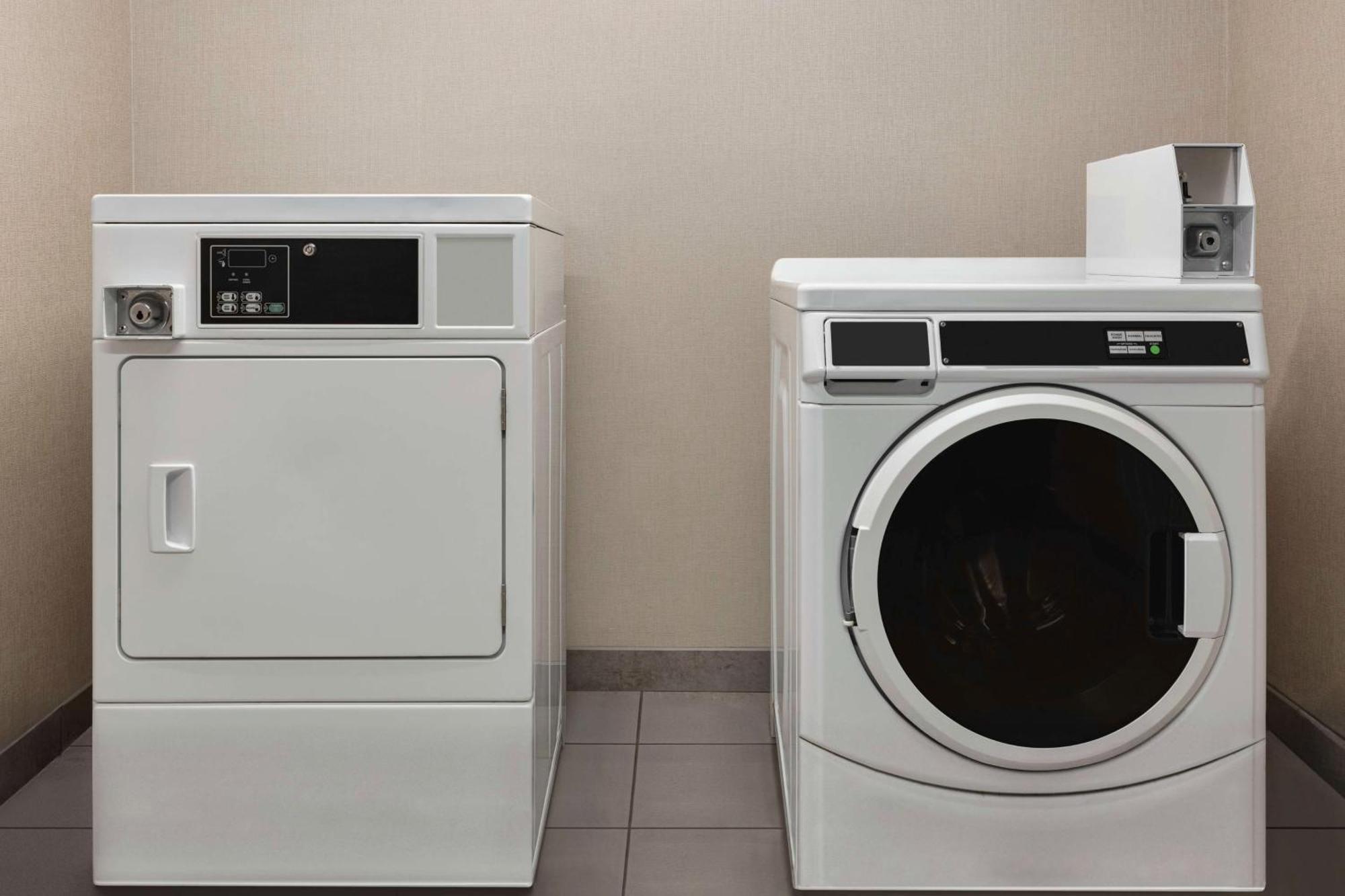 Hampton Inn Starkville Εξωτερικό φωτογραφία