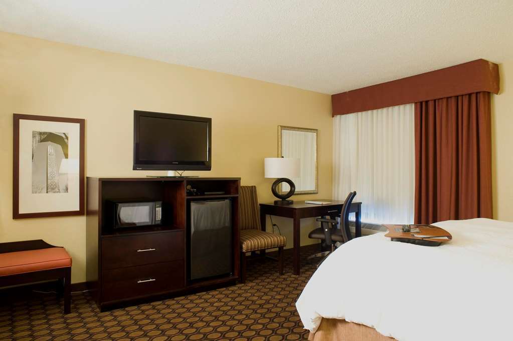 Hampton Inn Starkville Δωμάτιο φωτογραφία