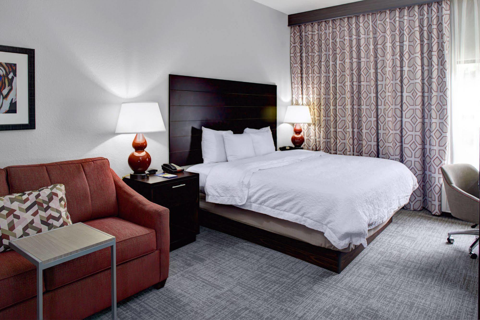 Hampton Inn Starkville Εξωτερικό φωτογραφία