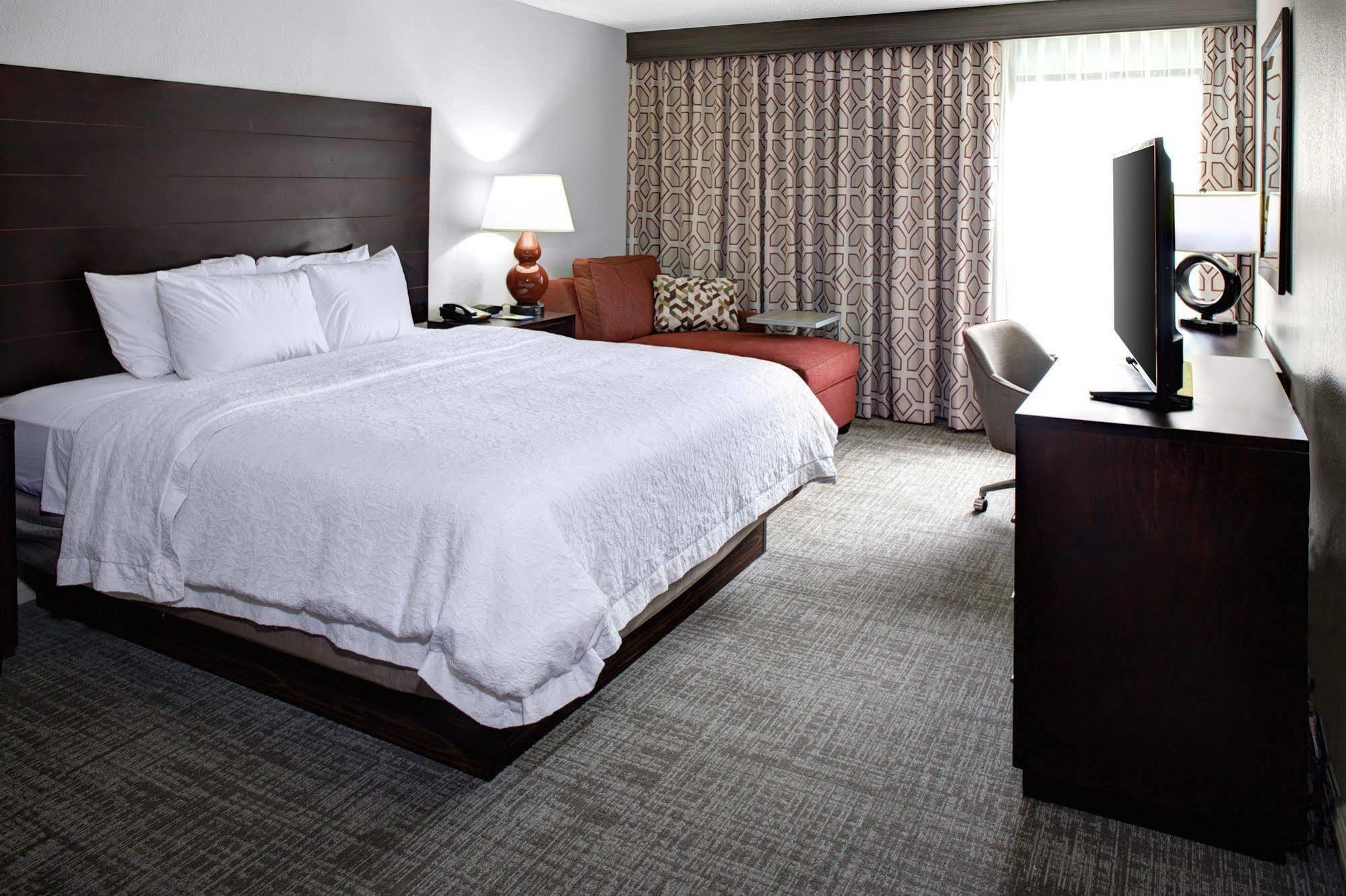 Hampton Inn Starkville Εξωτερικό φωτογραφία