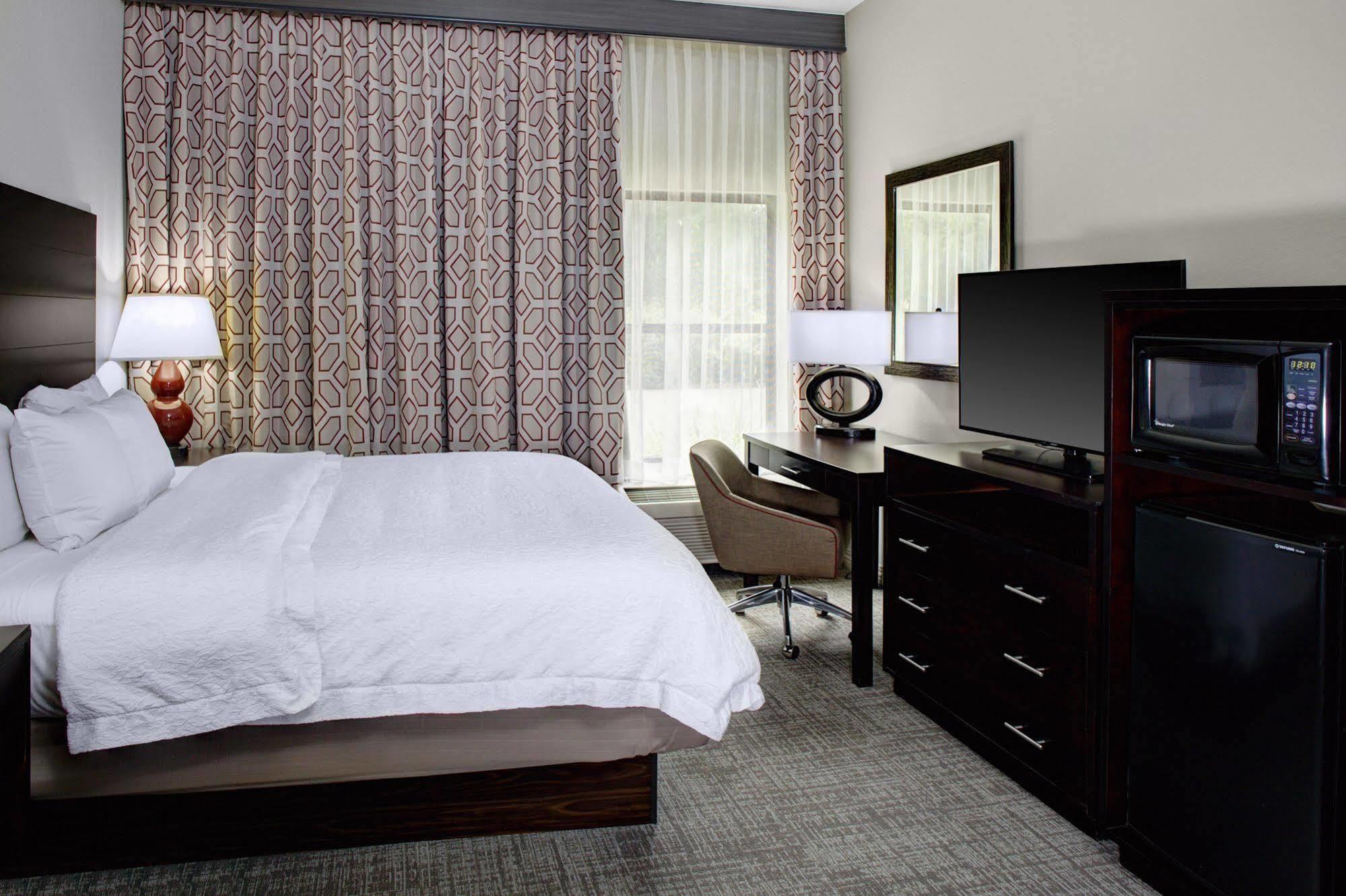 Hampton Inn Starkville Εξωτερικό φωτογραφία