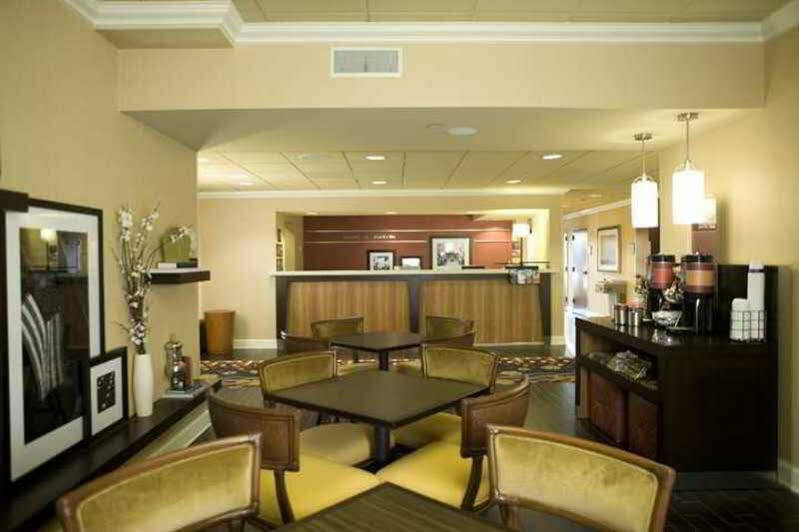 Hampton Inn Starkville Εξωτερικό φωτογραφία